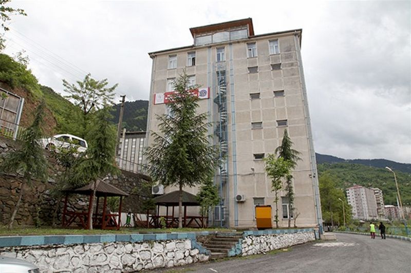 Maçka-Şükrü Karadeniz KYK Kız ve Erkek Öğrenci Yurdu